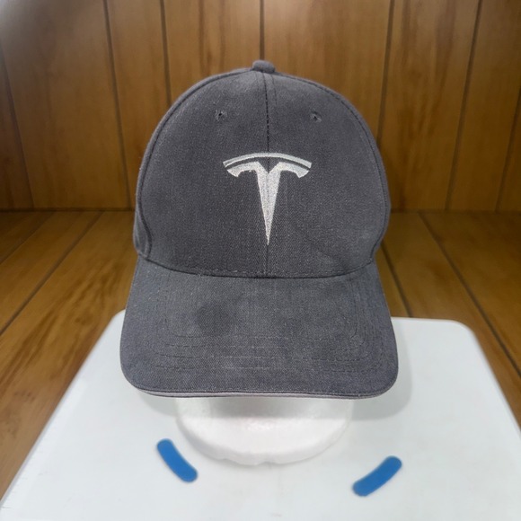 Tesla Motors T Logo Baseball Cap Gray Adjustable Hat New With Tags NWT
